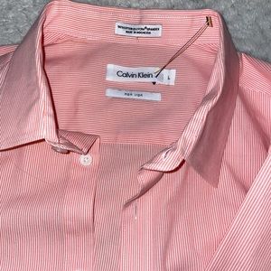 Never worn Calvin Klein Dress Shirt.